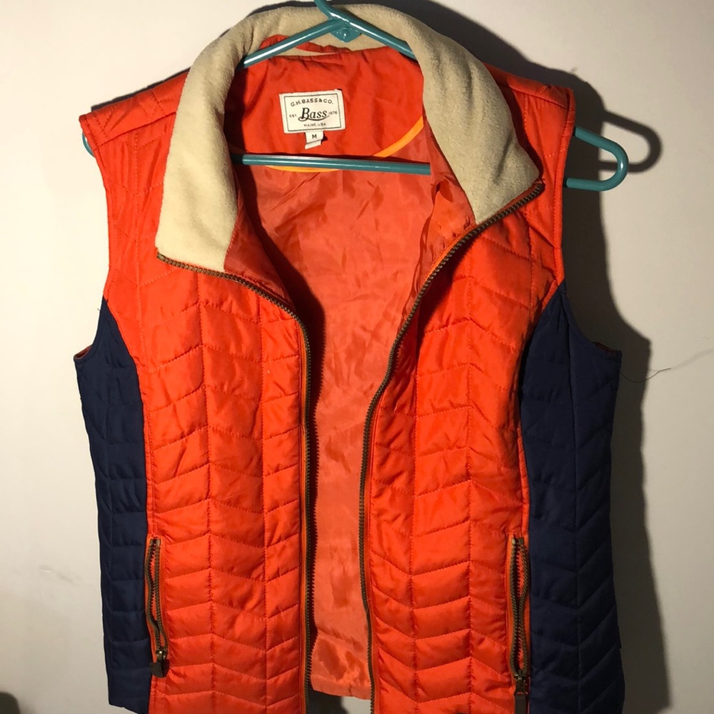 Women’s sleeveless coat